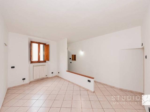 Villa Indipendente in vendita a Pontelungo, Pistoia