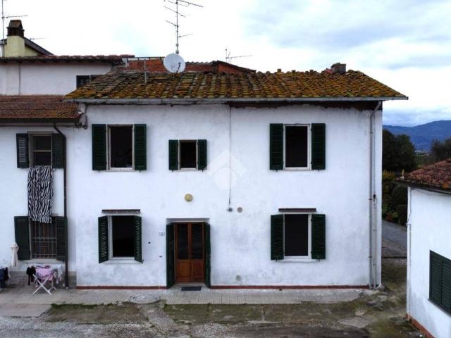 Villa Indipendente in vendita a Pistoia, Toscana