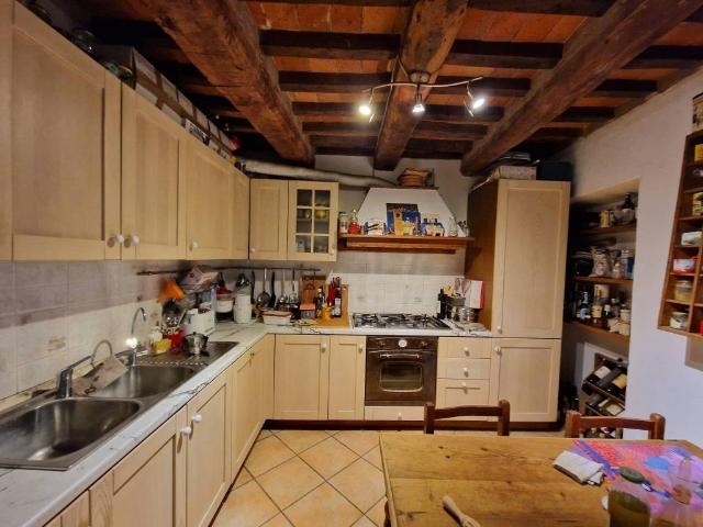 Villa Indipendente in vendita a Pistoia