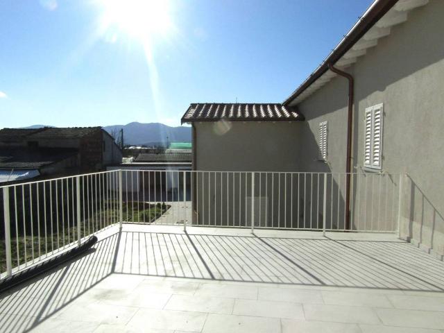 Villa Indipendente in vendita a Pistoia