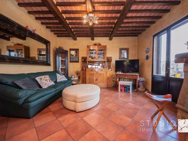 Villa Indipendente in vendita a Nespolo, Pistoia