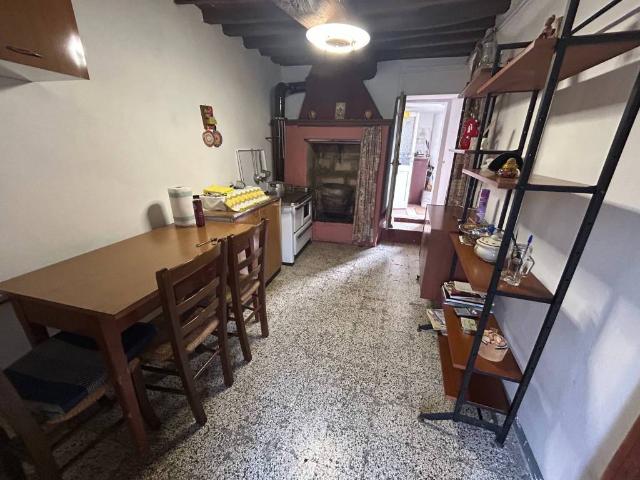 Villa Indipendente in vendita a Pistoia, Toscana