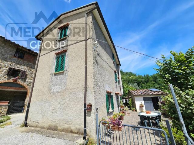 Villa Indipendente in vendita a Campiglio, Pistoia