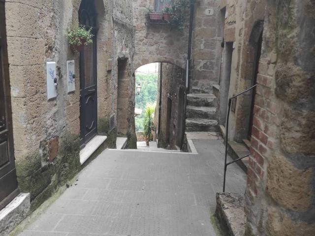 Villa Indipendente in vendita a Unione di Comuni Montani Colline del Fiora, Pitigliano