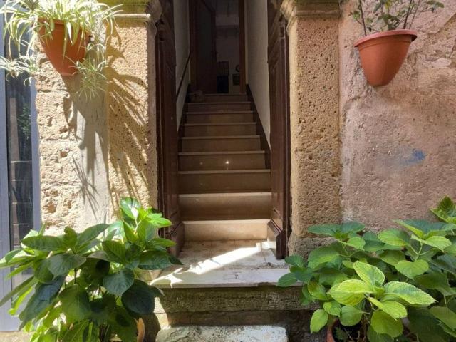 Villa Indipendente in vendita a Unione di Comuni Montani Colline del Fiora, Pitigliano