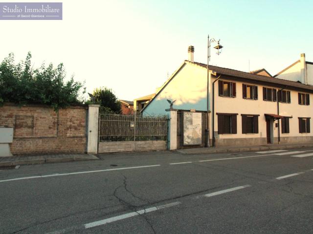 Villa Indipendente in vendita a Pizzale, Lombardia