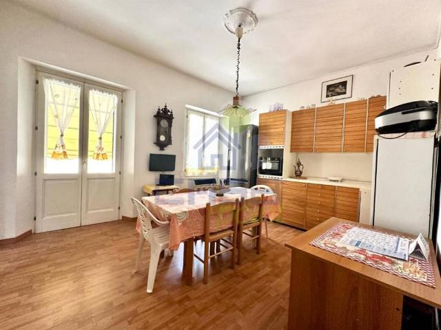 Villa Indipendente in vendita a Pizzighettone, Lombardia