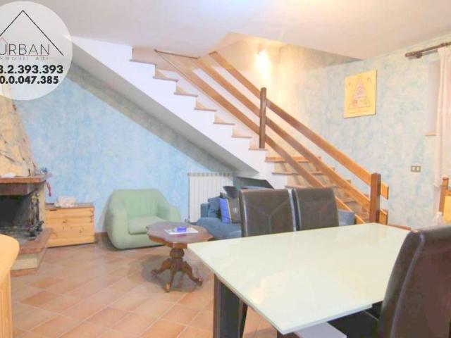 Villa Indipendente in vendita a Pizzoli, Abruzzo