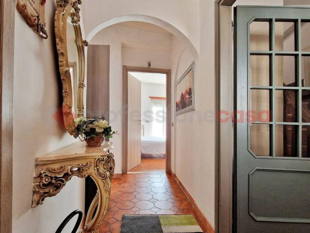 Villa Indipendente in vendita a Pizzoli, Abruzzo