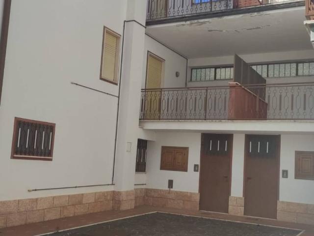 Villa Indipendente in vendita a Pizzoli, Abruzzo