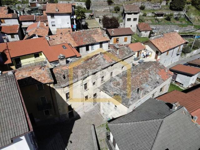 Rustico in vendita a Plesio, Lombardia