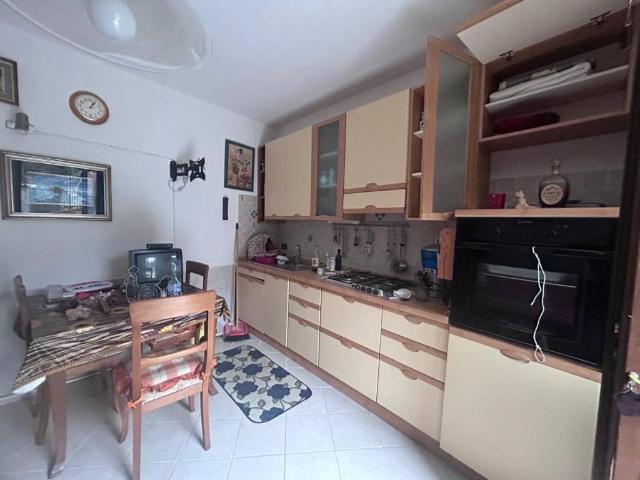 Villa Indipendente in vendita a Unione di comuni Montana Lunigiana, Podenzana
