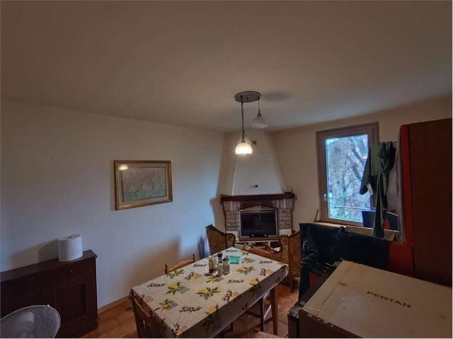Villa Indipendente in vendita a Podenzano, Reggio Emilia