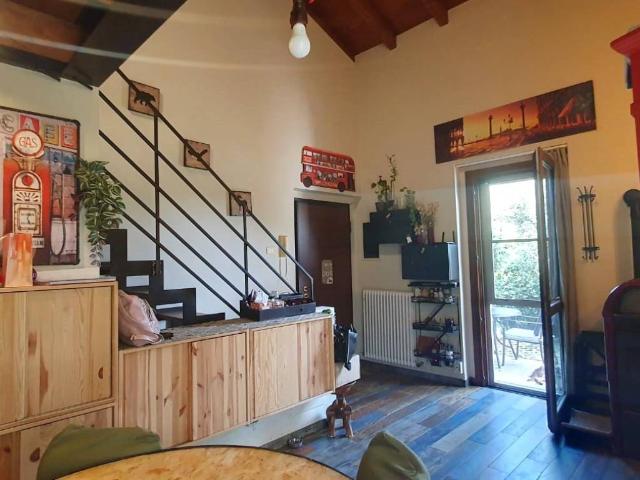 Villa Indipendente in vendita a Podenzano, Reggio Emilia