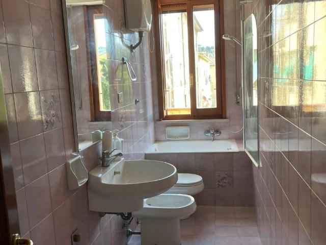 Villa Indipendente in vendita a Lecchi, Toscana