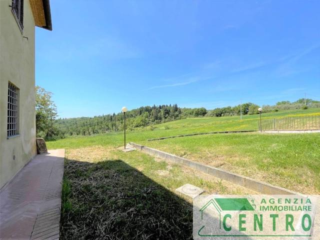 Villa Indipendente in vendita a Lecchi, Toscana