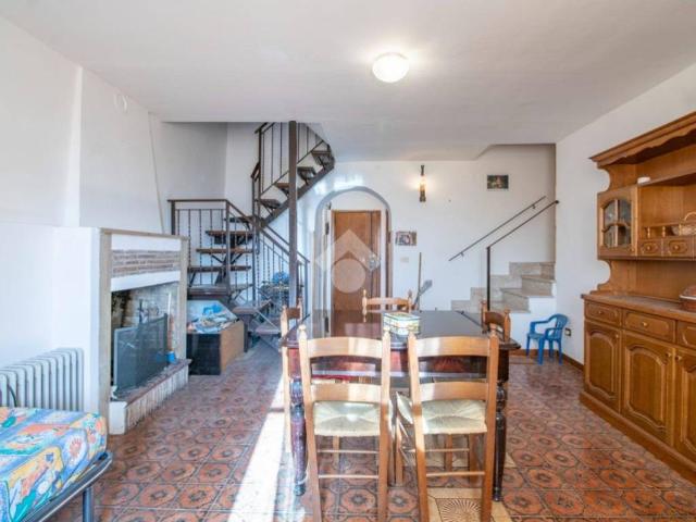 Villa Indipendente in vendita a Poggio Bustone, Lazio