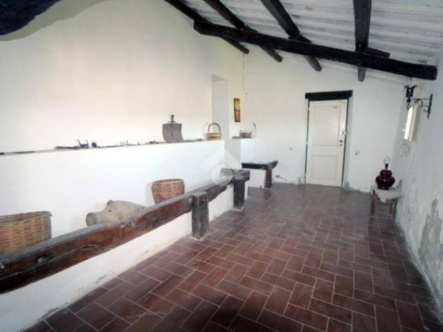 Rustico in vendita a Poggio Catino, Lazio