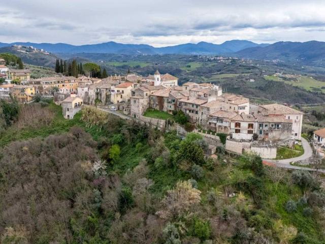 Villa Indipendente in vendita a Castel San Pietro Sabino, Poggio Mirteto