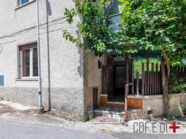 Villa Indipendente in vendita a Casali di Poggio Nativo, Poggio Nativo