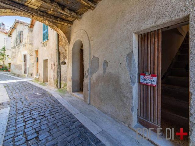 Villa Indipendente in vendita a Monte Santa Maria, Poggio Nativo