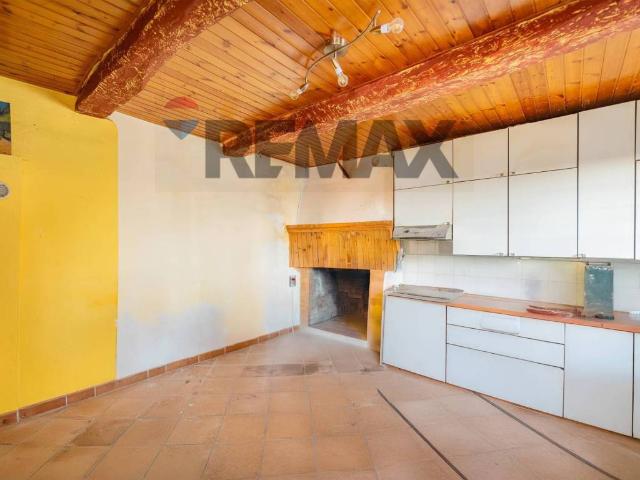 Villa Indipendente in vendita a Marche, Macerata