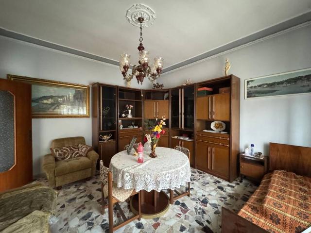 Villa Indipendente in vendita a Poiana Maggiore, Veneto