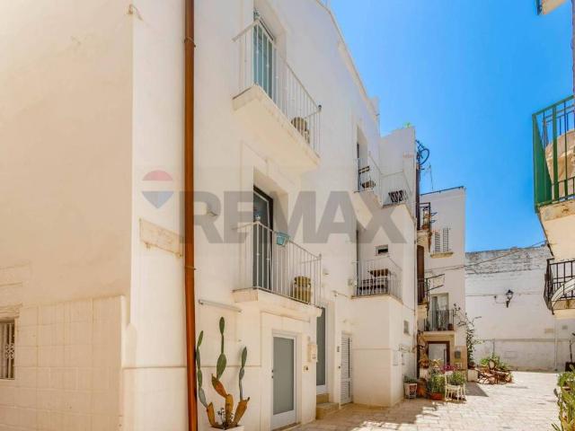 Villa Indipendente in vendita a Centro Storico, Puglia