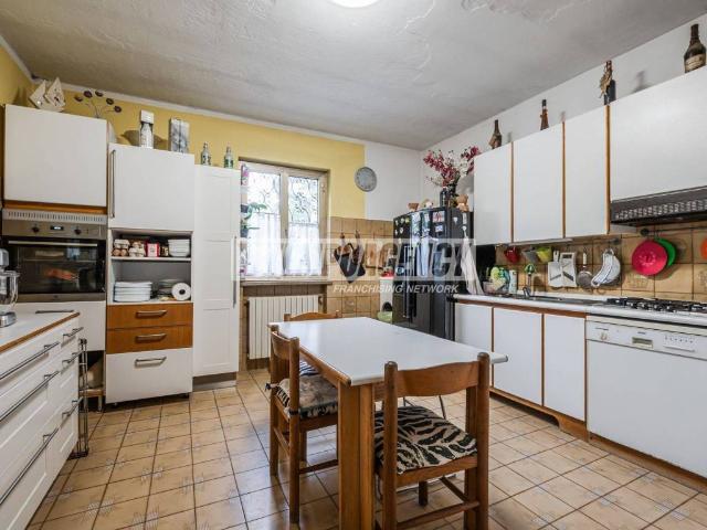 Villa Indipendente in vendita a Unione dei comuni del Frignano, Polinago