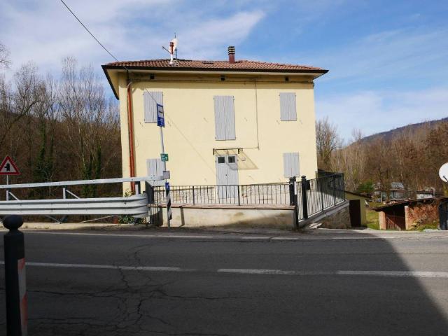 Villa Indipendente in vendita a Unione dei comuni del Frignano, Polinago