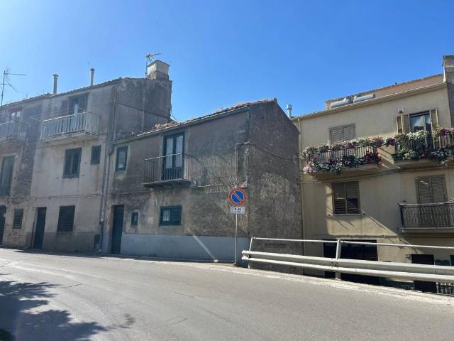 Villa Indipendente in vendita a Polizzi Generosa, Sicilia