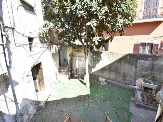 Villa Indipendente in vendita a Pollena Trocchia, Campania