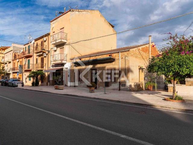 Villa Indipendente in vendita a Pollina, Sicilia