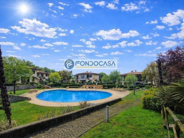 Villa Indipendente in vendita a Polpenazze, Lombardia