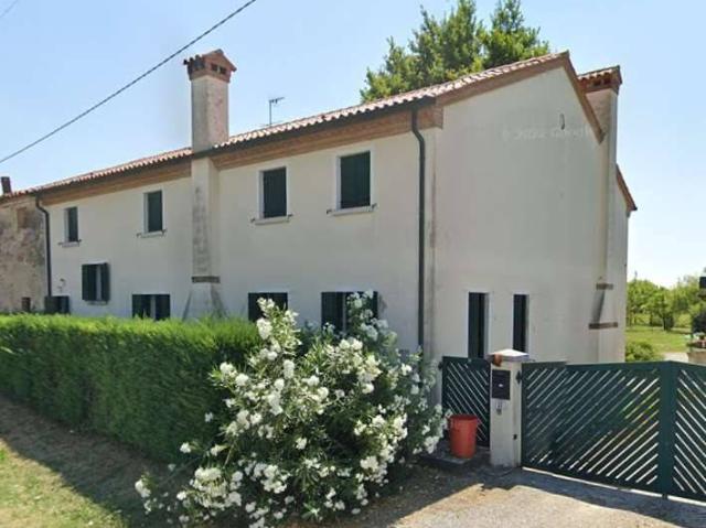 Villa Indipendente in vendita a Polverara, Veneto