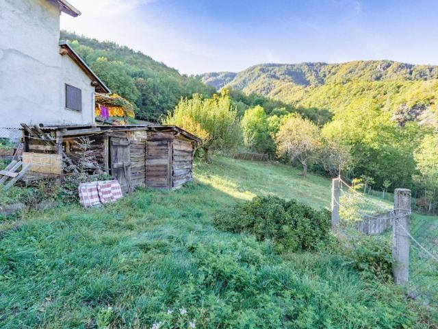 Villa Indipendente in vendita a Enfous, Pomaretto