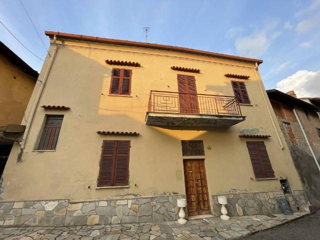 Villa Indipendente in vendita a Piemonte, Alessandria