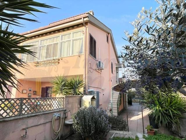 Villa Indipendente in vendita a Roma Capitale, Lazio