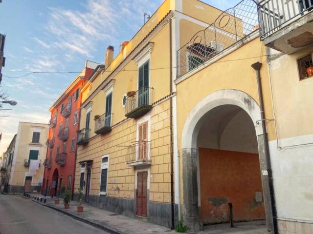 Villa Indipendente in vendita a Pomigliano D'arco, Campania
