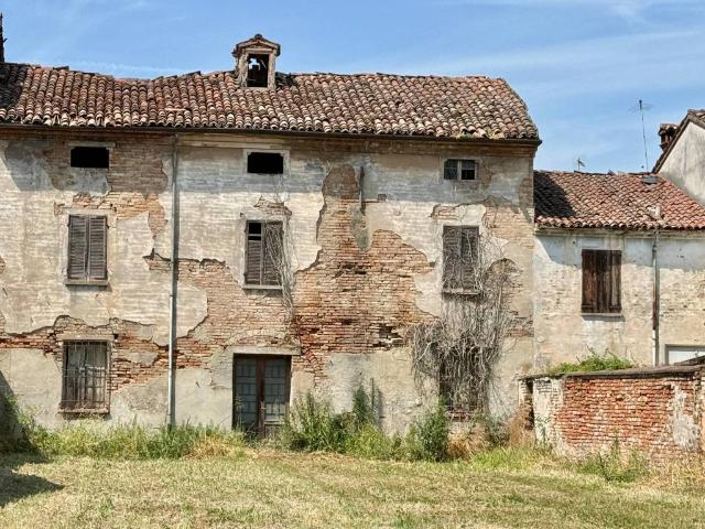 Villa Indipendente in vendita a Dosolo, Lombardia