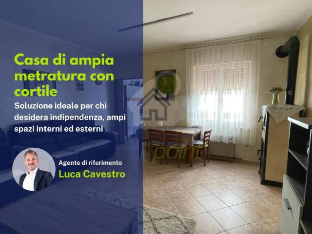 Villa Indipendente in vendita a Pomponesco, Lombardia