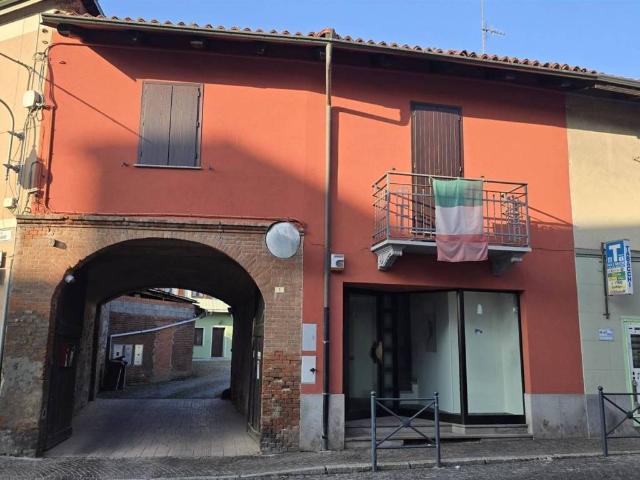 Villa Indipendente in vendita a Piemonte, Biella