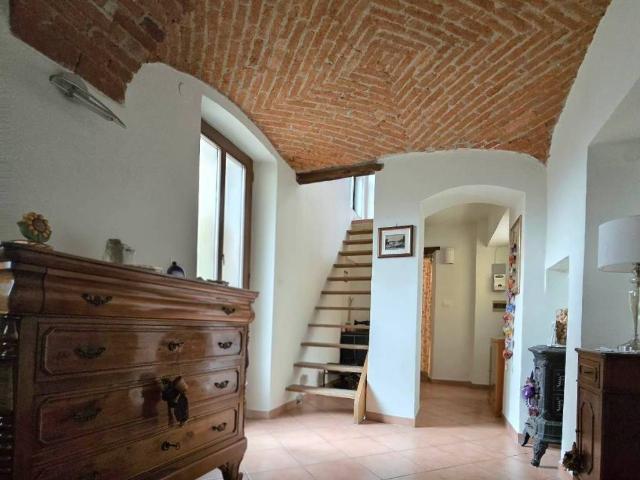 Villa Indipendente in vendita a Piemonte, Biella