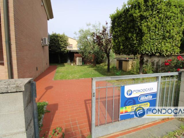 Villa Indipendente in vendita a Val di Cava, Ponsacco