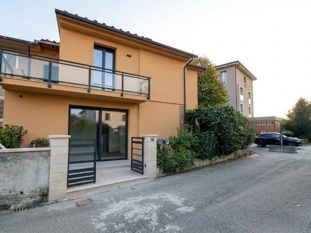 Villa Indipendente in vendita a Ponsacco, Toscana