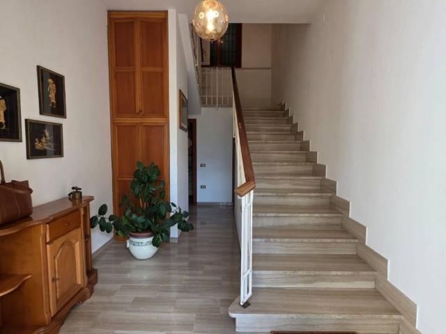 Villa Indipendente in vendita a Le Melorie, Ponsacco