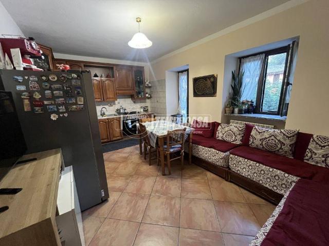 Villa Indipendente in vendita a Pratidonio, Pont Canavese