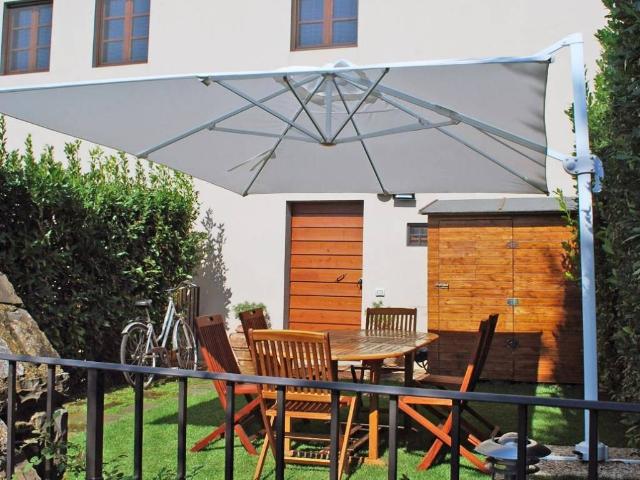 Villa Indipendente in vendita a Unione di Comuni Valdarno e Valdisieve, Pontassieve