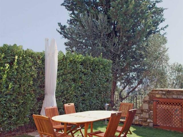 Villa Indipendente in vendita a Unione di Comuni Valdarno e Valdisieve, Pontassieve