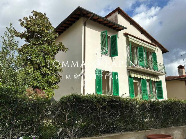 Villa Indipendente in vendita a Unione di Comuni Valdarno e Valdisieve, Pontassieve
